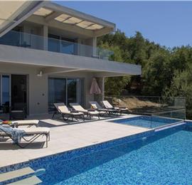 3 bedroom villa with pool & sea views, Agios Mathaios, sleeps 6